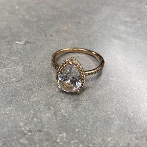 Pandora 14k Rose Gold Sparkling Teardrop Halo Ring